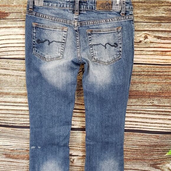 Americanāragāwomen'sĀ Jean'sāSizeāOS - Picture 4 of 7